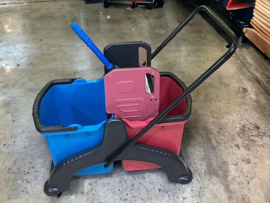 Double Bucker Cleaning Kit with Plastic Wringer