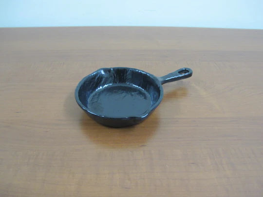 Melamine Small Skillet Shaped Bowl 15 x 21.5 x 3 cm