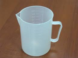 Plastic Measuring Cup; 1 L