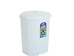 Plastic Pedal Dustbin 7 lt