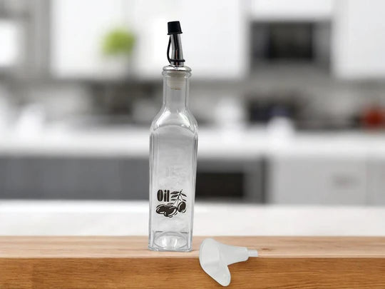 High Quality Acrylic Square Oil Bottle with Chromed Pour