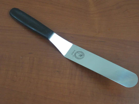 Angled Spatula with Black Handle 20.3cm
