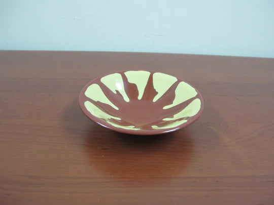Brown Foul Bowl Medium 6.5"