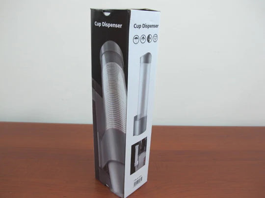 Paper cup holder with magnet