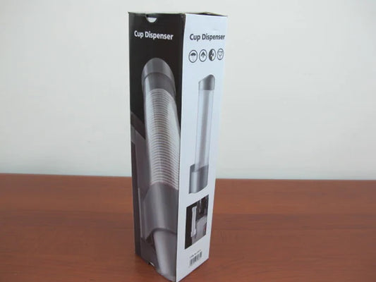 Paper cup holder with magnet