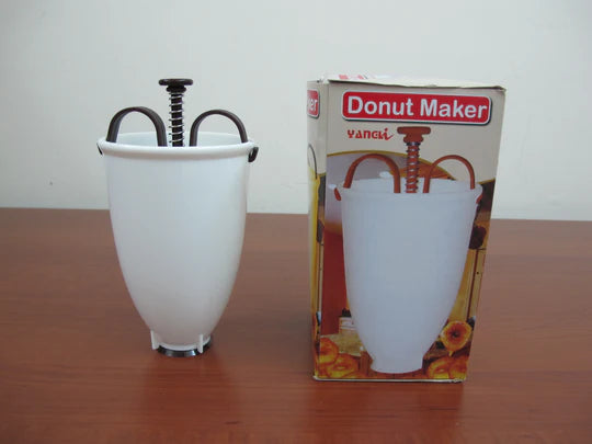 Plastic Donut Maker Machine