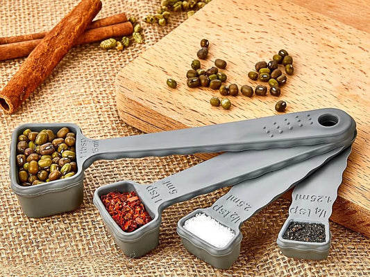 Plastic Measuring Spoon Set of 4