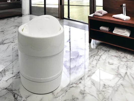 Plastic Trash Can with Swing Top