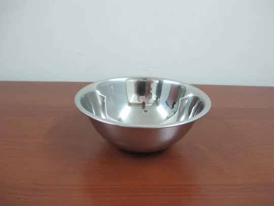 Stainless steel salad bowl 18.5cm